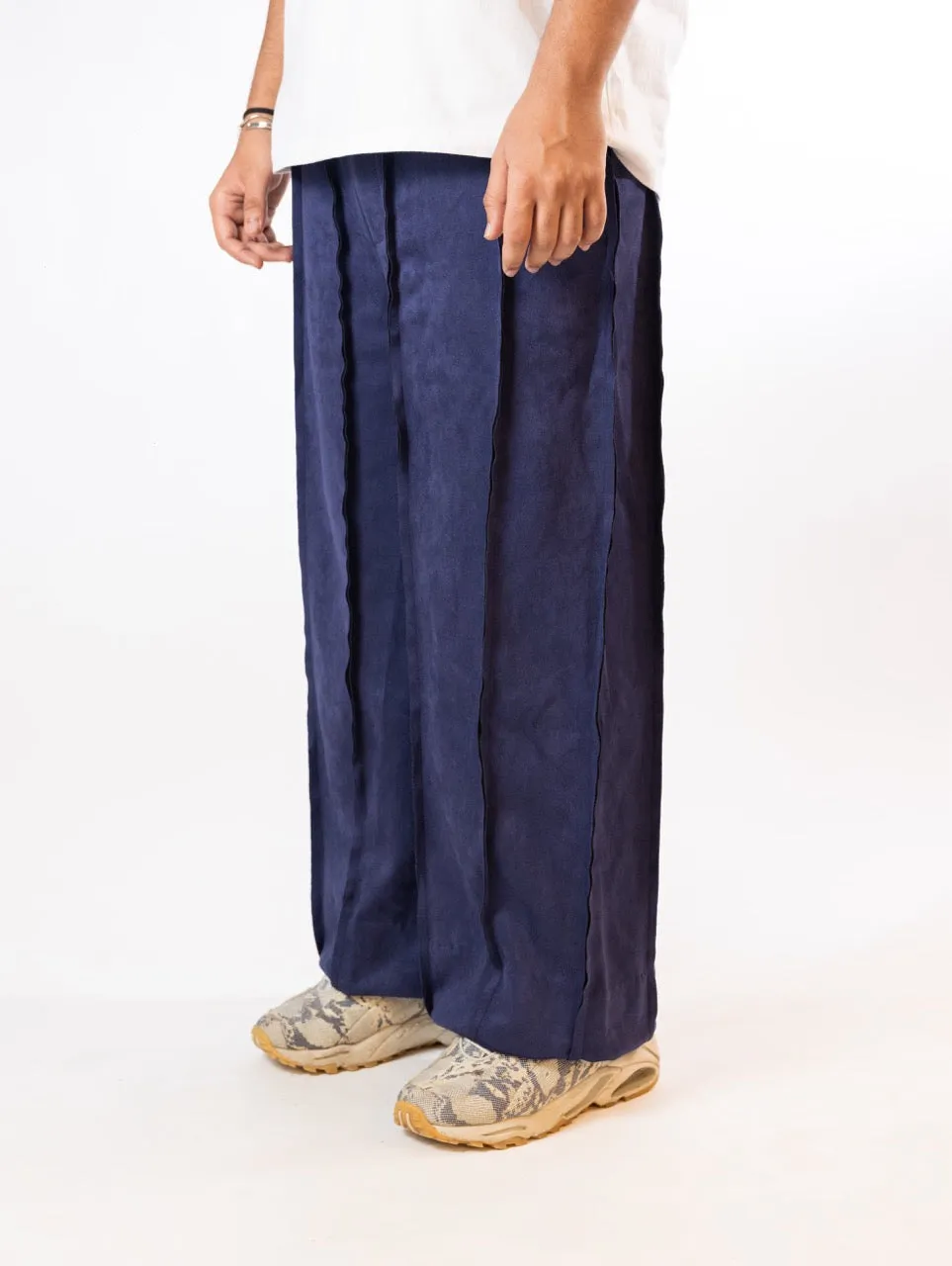 VELVET NAVY DREAM PANTS