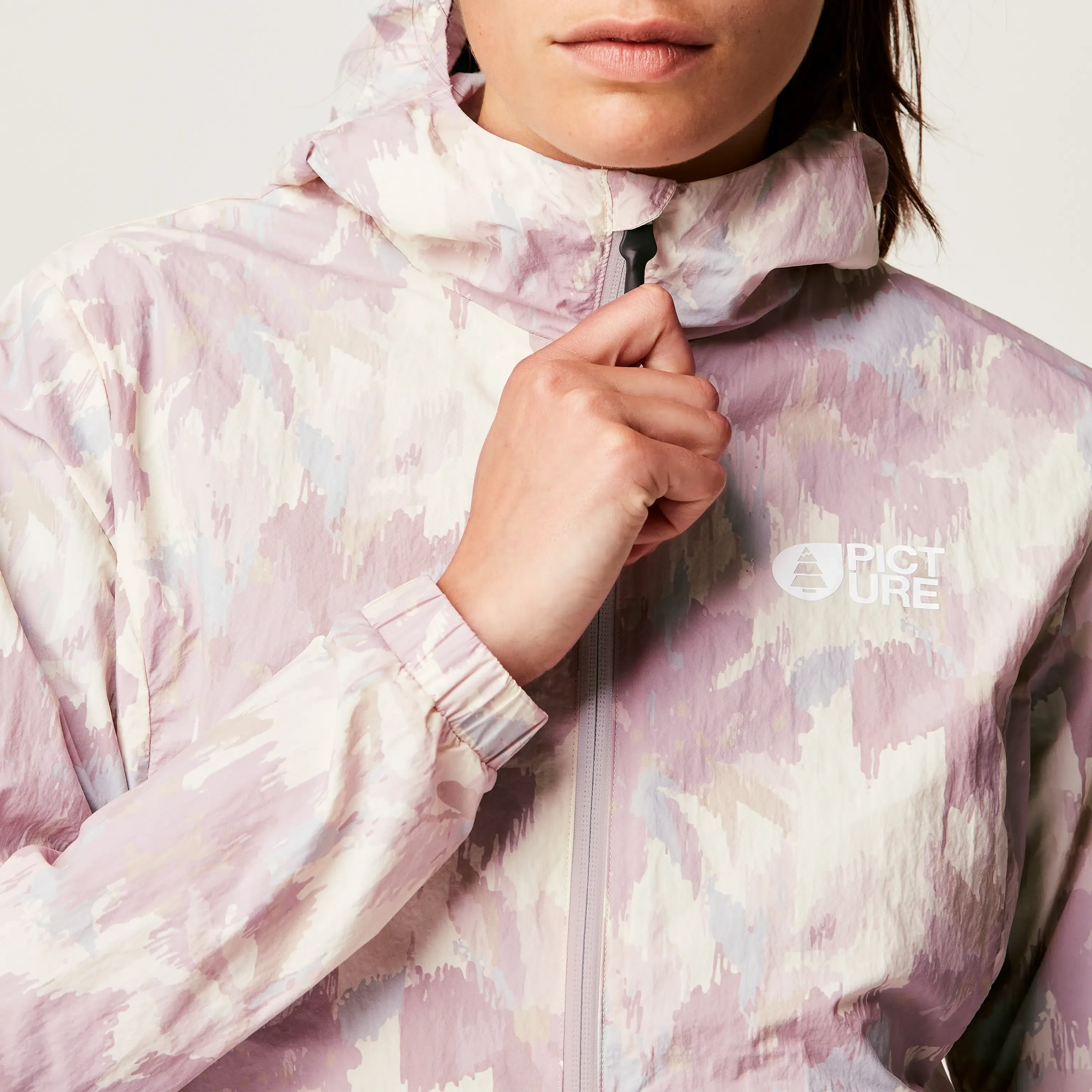 Women's Scaled Printed Jacket (Past Season)